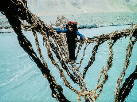 Zanskar, Nordindien, Walo Kamm entdeckt und durchquert als erster Trekker die zuvor verbotene Himalayaregion Zanskar. (1975)